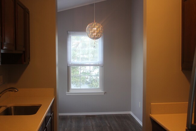 Building Photo - 42225 Pellston Dr