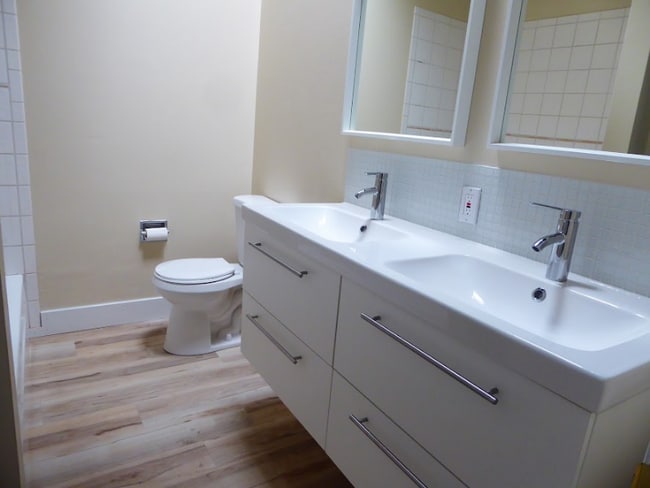 Building Photo - 2933 Carmel St