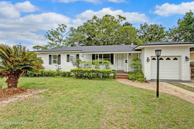 Building Photo - 6418 Terry Parker Dr N