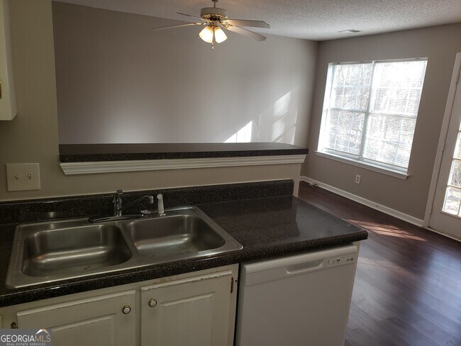 Building Photo - 1871 Carrington Dr