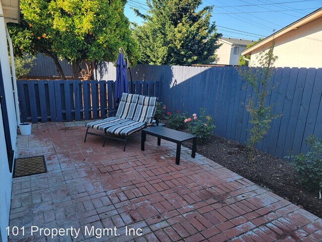 Building Photo - 3 br, 2 bath House - 6278 Aberdeen Ave
