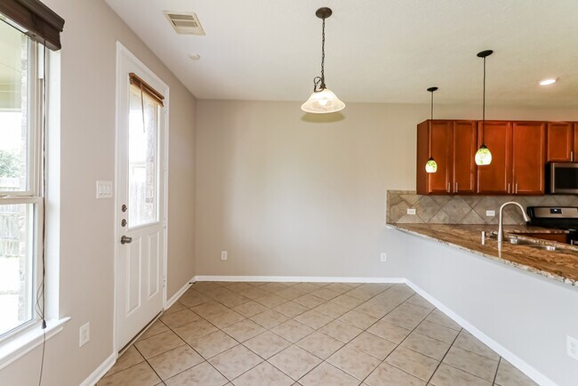 Foto del edificio - 15806 Copper Oak Ln