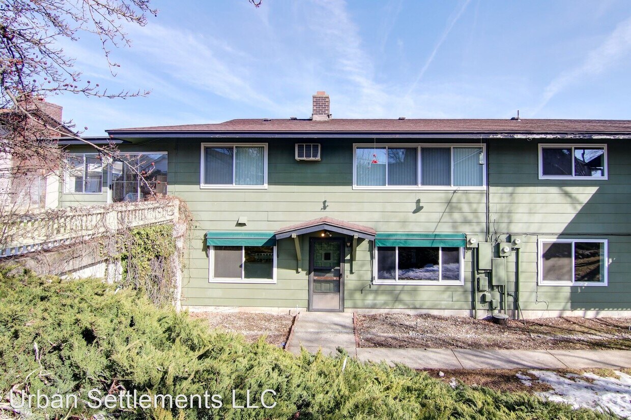 Primary Photo - 2 br, 1 bath House - 605.5 N. Virginia Ct.