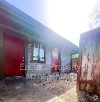 Building Photo - 309 HILL