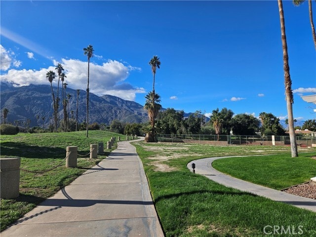 Foto del edificio - 505 S Farrell Dr