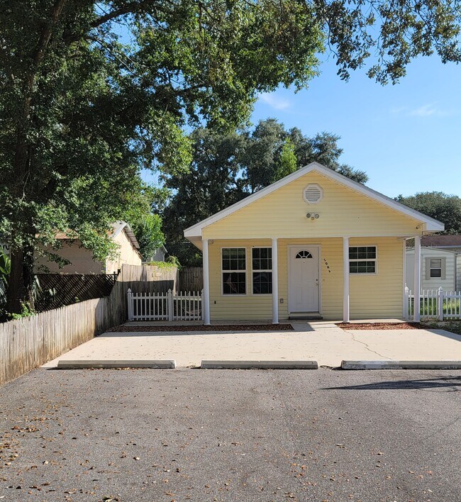 104 Poppy St, Fort Walton Beach, FL 32547 House Rental in Fort Walton