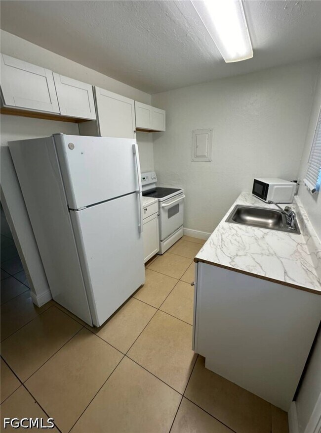 Foto del edificio - 2535 Parkway St