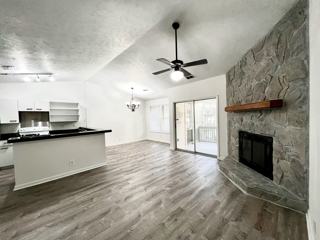 Primary Photo - 6801 Willowbrook Dr