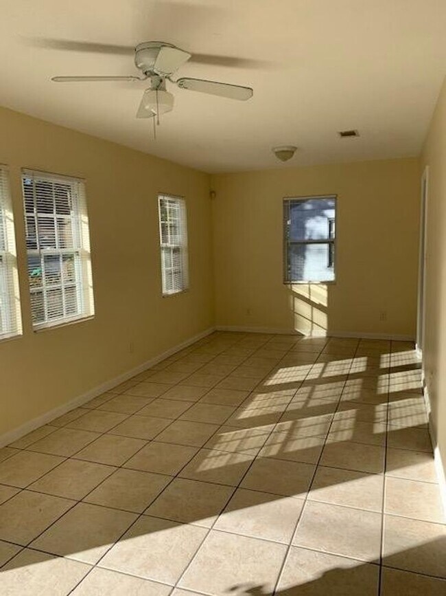 Foto del edificio - Cozy 3BR/1BA Single-Family Home in Valdosta City Limits – Pet-Friendly!