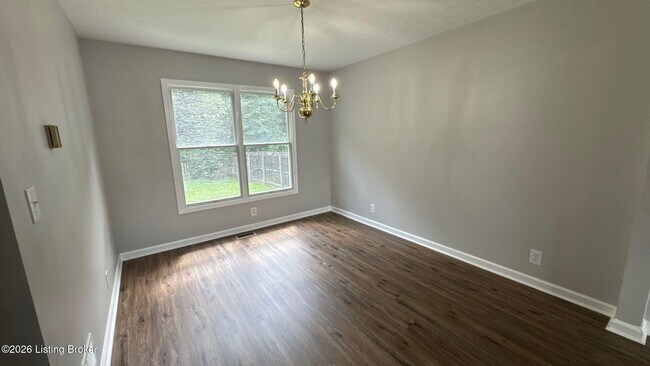 Foto del edificio - 7421 Spring Run Dr