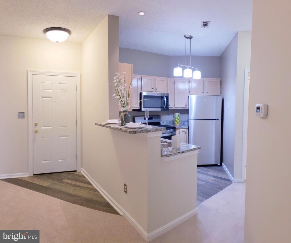 Primary Photo - 4408 Helmsford Ln