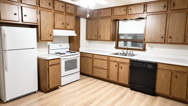 Foto del edificio - 811 S Hickory St