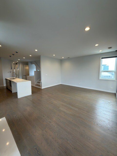 Foto del edificio - 2378 N Elston Ct