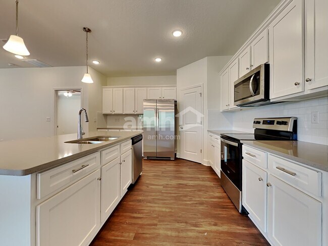 Foto del edificio - 2948 Rolling Acres Rd