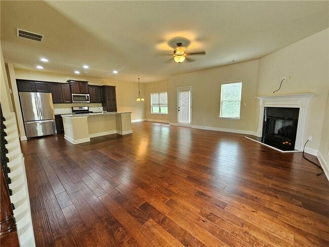 Building Photo - 2792 Misty Ivy Dr
