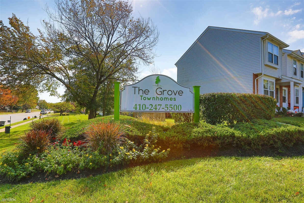 Foto principal - 5705 Selford Rd