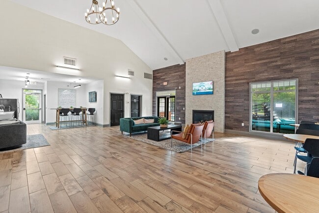 Building Photo - SomerHill Farms Apartments
