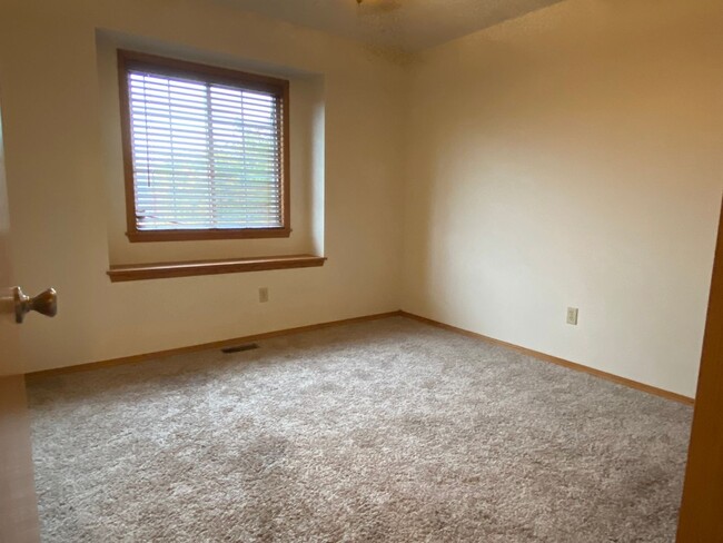 Foto del edificio - 4437 Westlake Ct