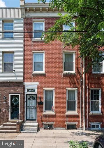 Building Photo - 1112 E Moyamensing Ave