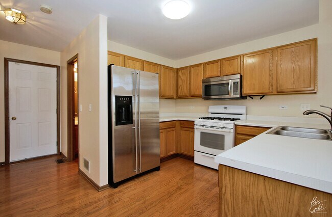 Foto del edificio - 571 Willow Way