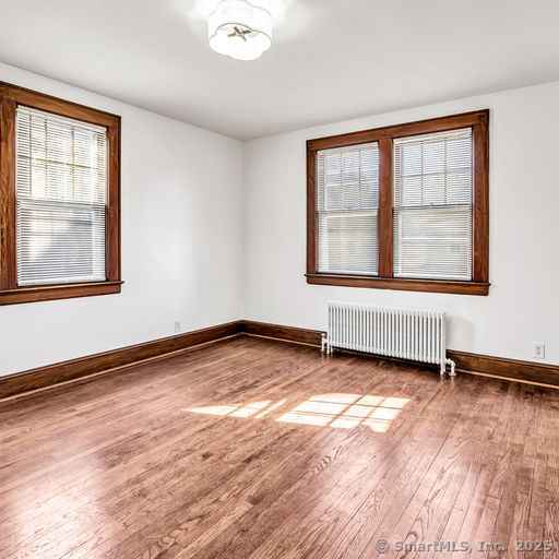 Building Photo - 48 Scofield Ave