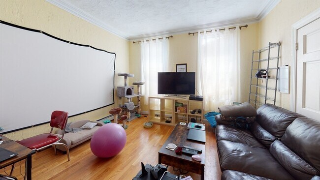 Foto del edificio - 24 Maverick St