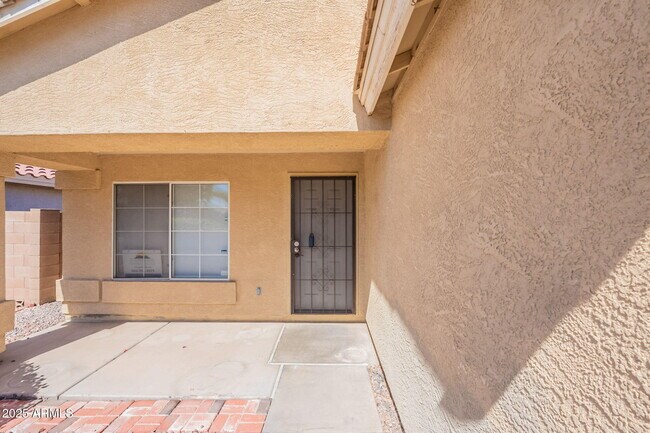 Building Photo - 3324 W Maldonado Rd