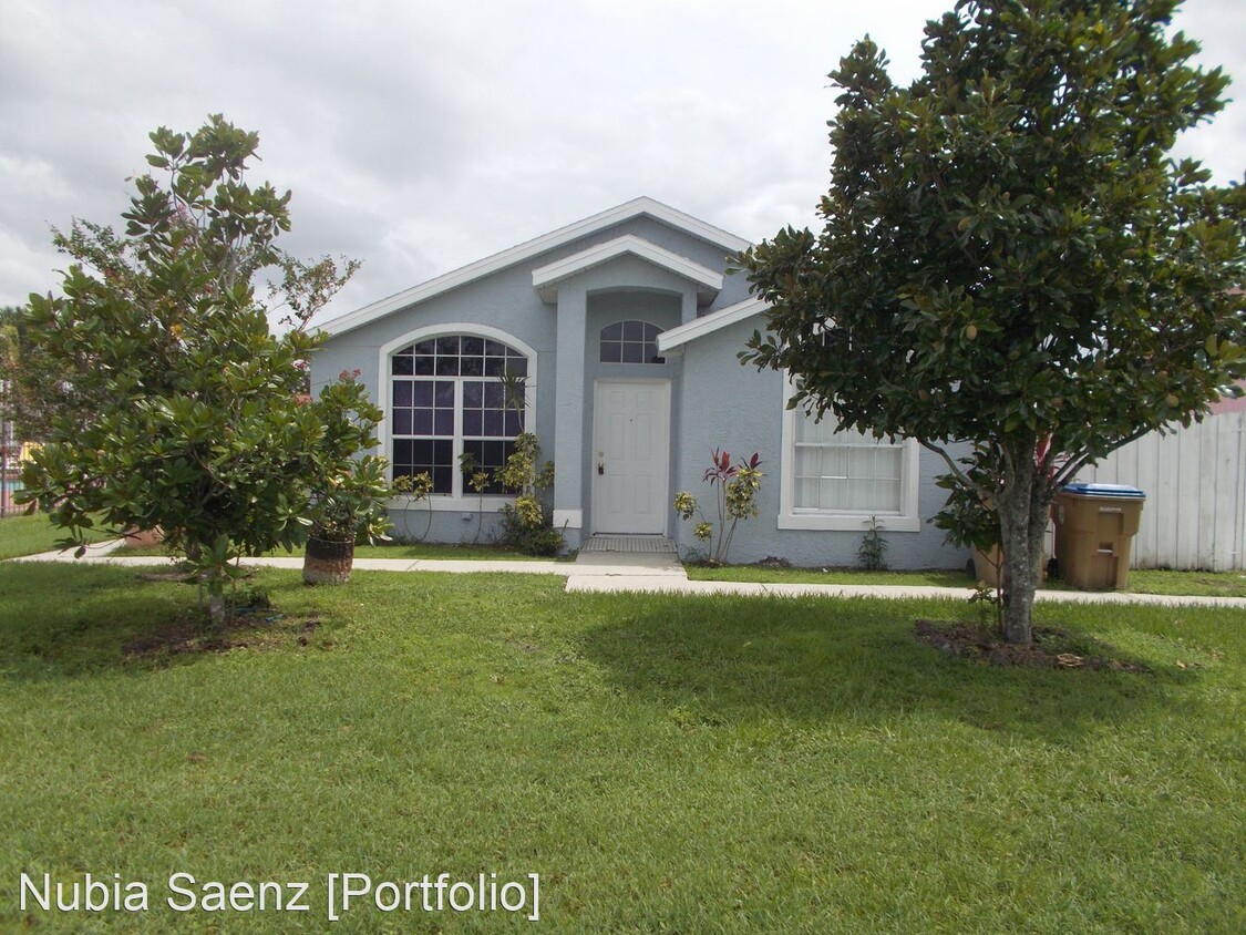Primary Photo - 3 br, 2 bath House - 2347 Harbor Town Drive