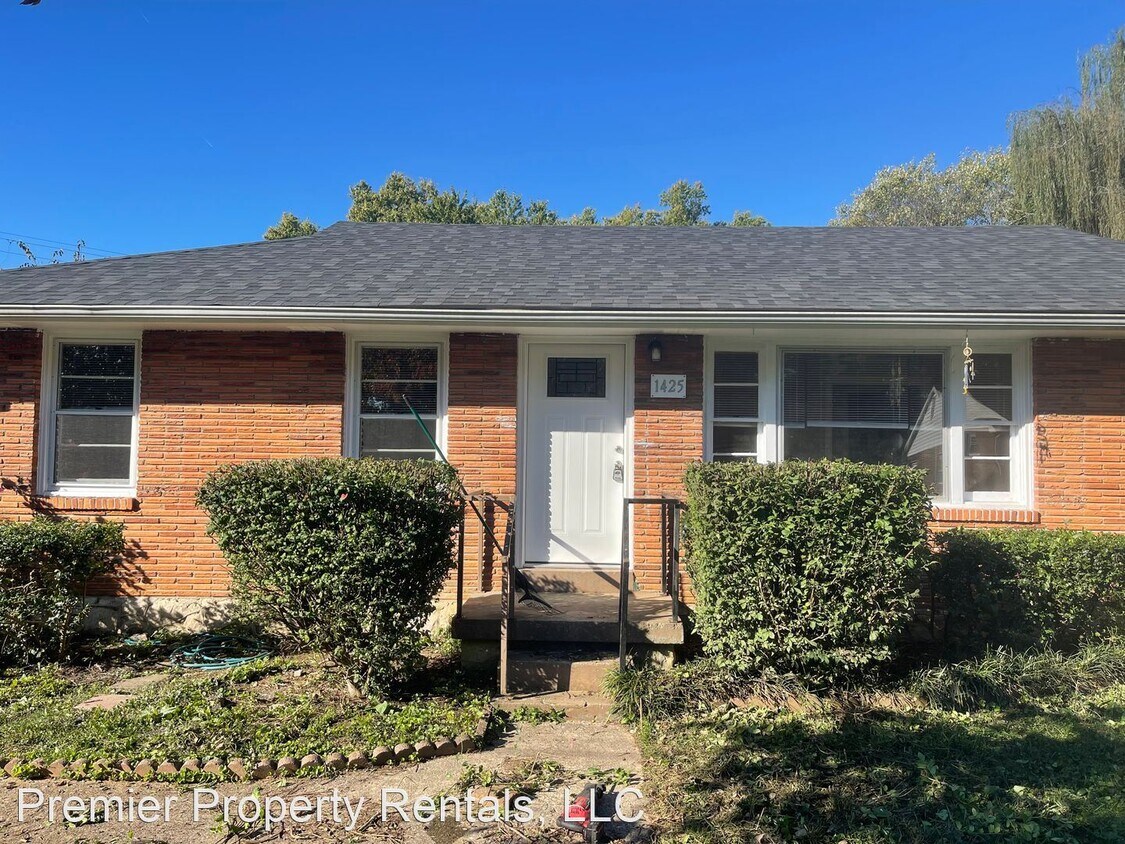 1425 Parkhurst Dr, Bowling Green, KY 42101 House Rental in Bowling