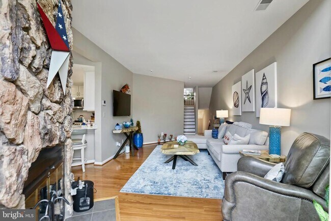 Foto del edificio - 11218 Harbor Ct