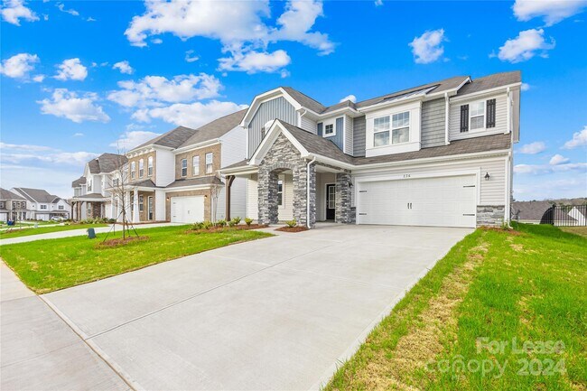 Building Photo - 236 Abersham Dr