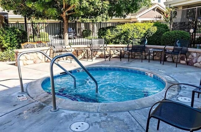 Foto del edificio - 9621 Coney Island Cir