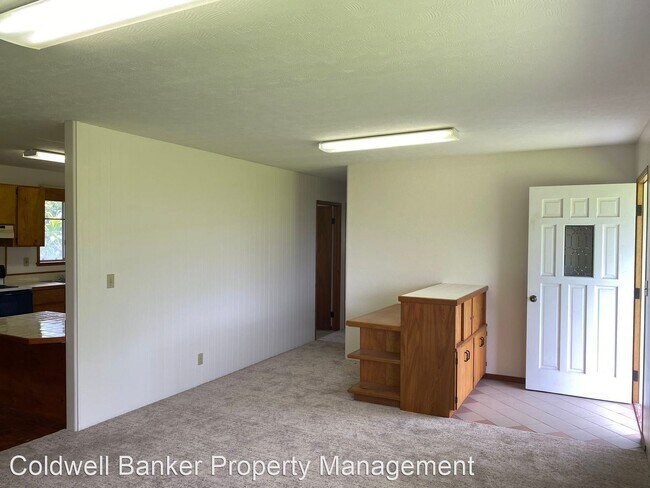 Building Photo - 2 br, 2 bath House - 1735 Mona Loop