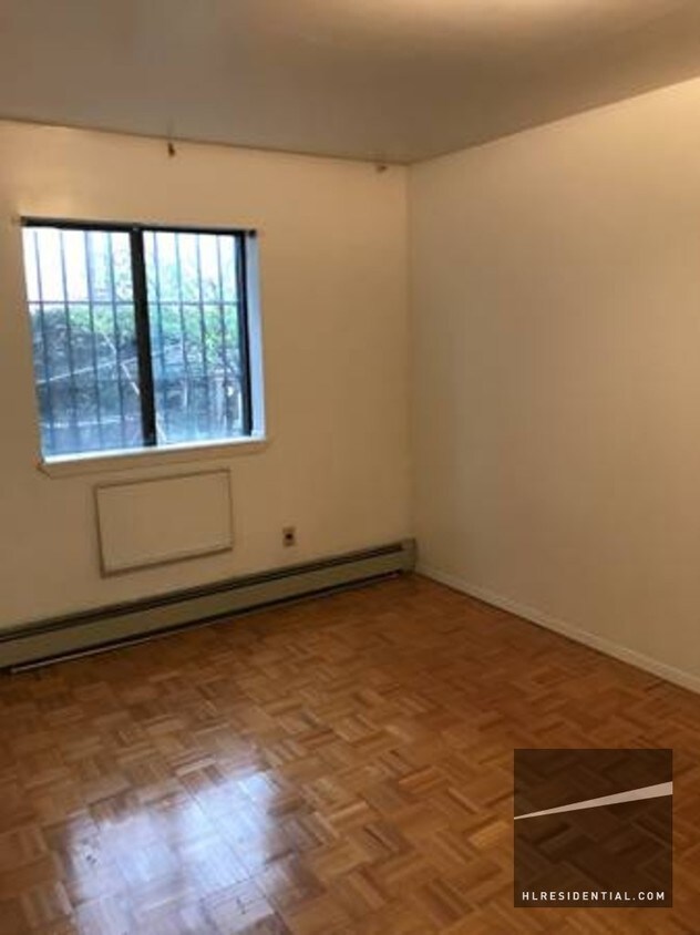 Foto del edificio - 8640 55th Ave