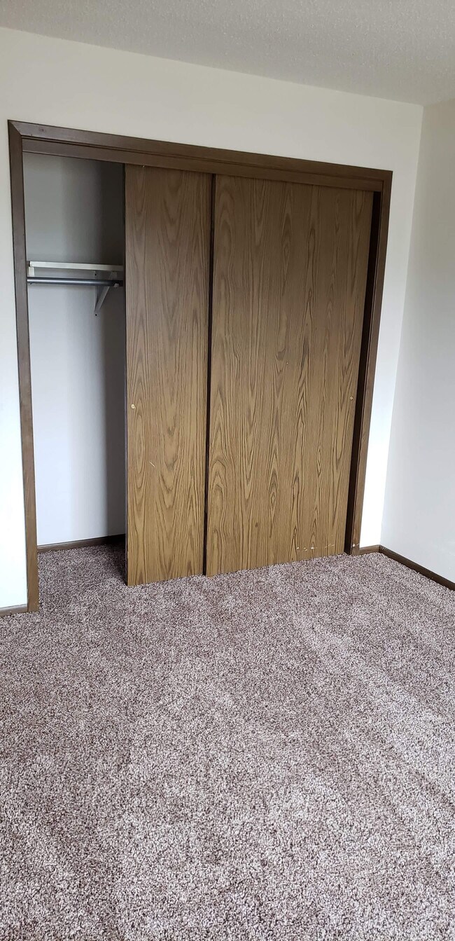 Daleview Apartments in Marion, IA