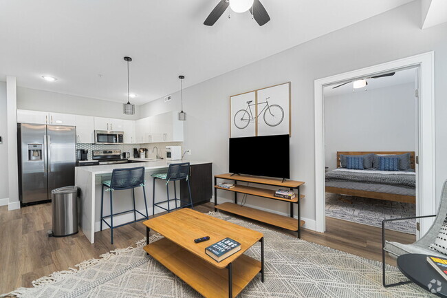 Building Photo - 43 at New Albany