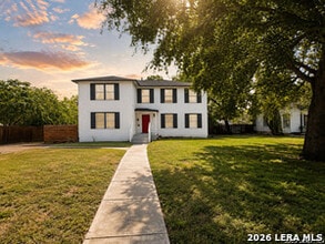 Building Photo - 112 Senisa Dr