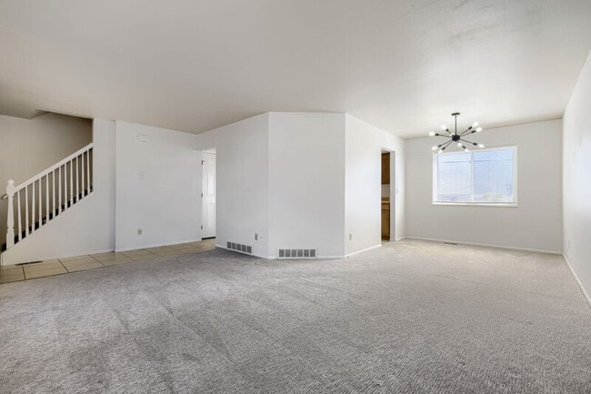 Foto del edificio - 7315 Woody Creek Dr