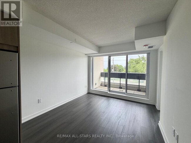 Building Photo - 4010 Eglinton Ave W