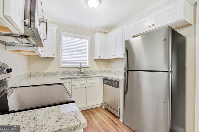 Foto del edificio - 6510 Connell Rd