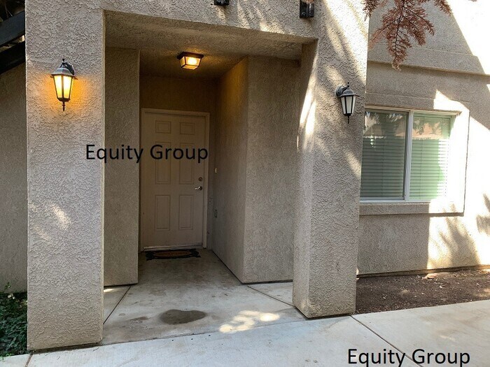 Primary Photo - 2912 N Zachary St