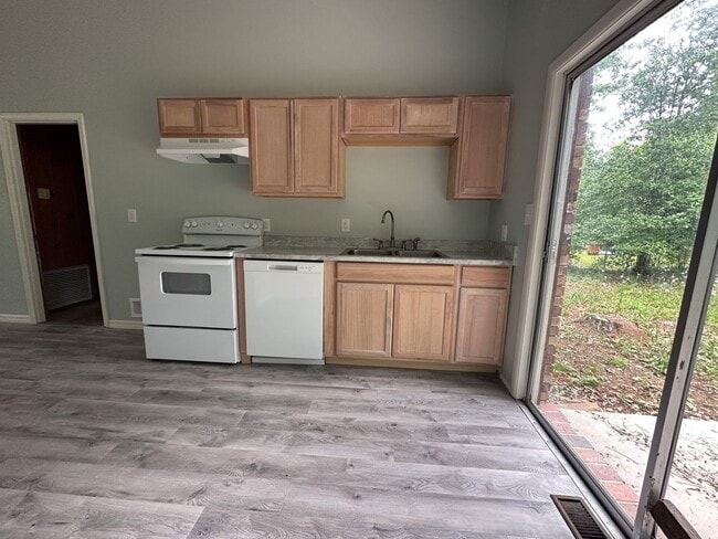 Foto del edificio - 1934 Dirk Dr