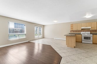 Building Photo - Baseline Court