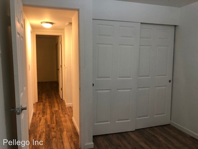 Foto del edificio - 2076 E 56th St
