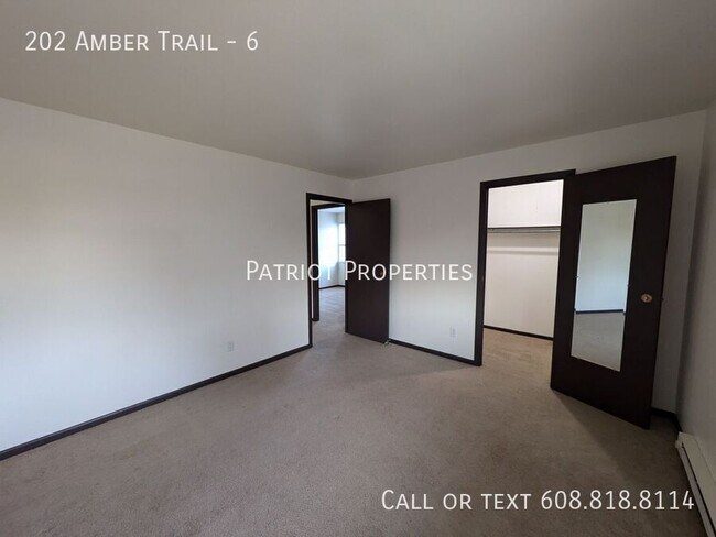 Foto del edificio - 2 bedroom/ 1 bath apartment in Sun Prairie...