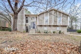 Building Photo - 1131 Dearing Downs Dr