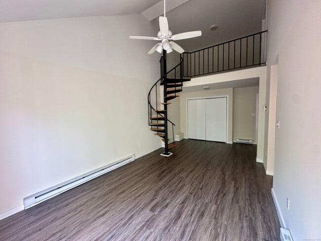 Building Photo - 3699 Broadbridge Ave