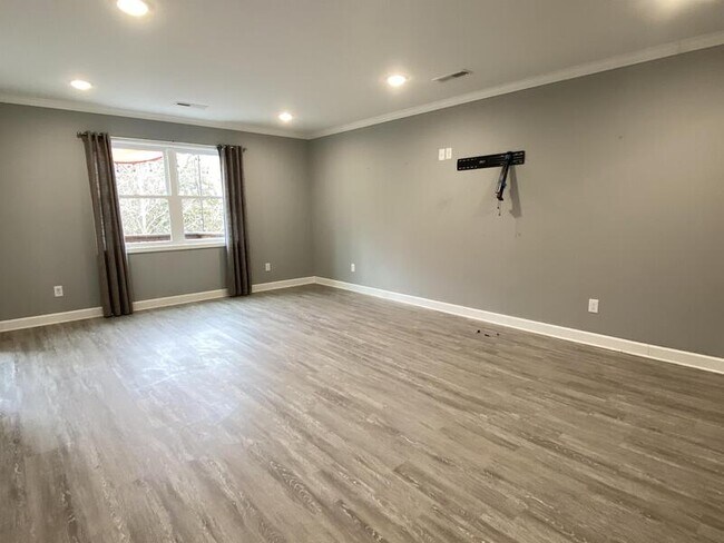 Foto del edificio - 3133 Bakertown Station Way