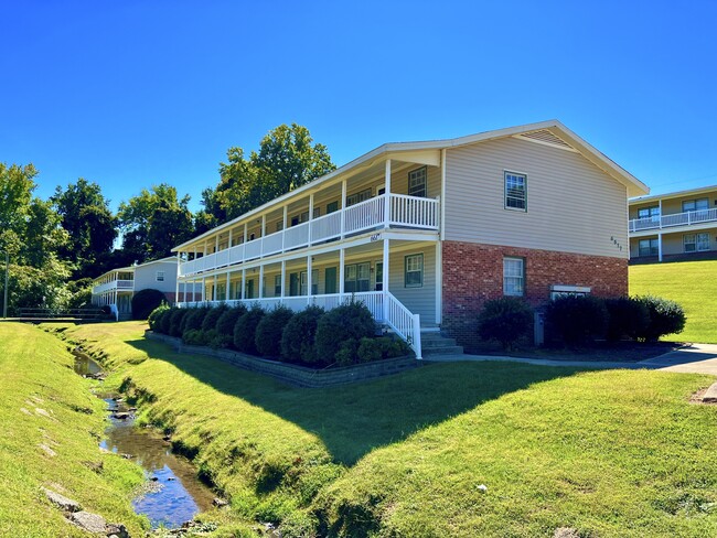 Foto del edificio - Lakewood