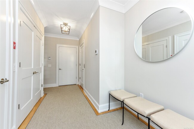Building Photo - 506 Grist Mill Cir